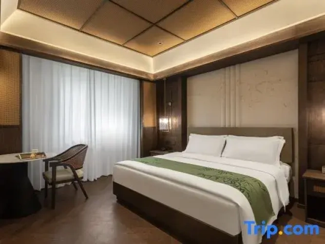 2 Bedrooms Family Suite with river view