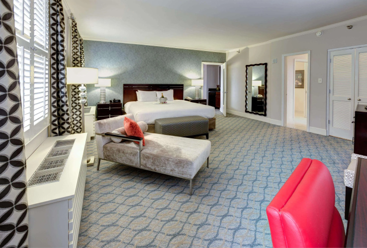 Hilton Orrington / Evanston