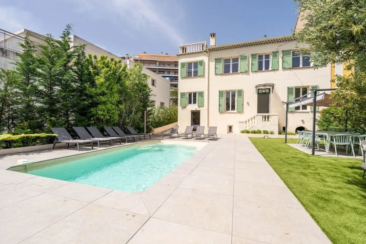 Villa
