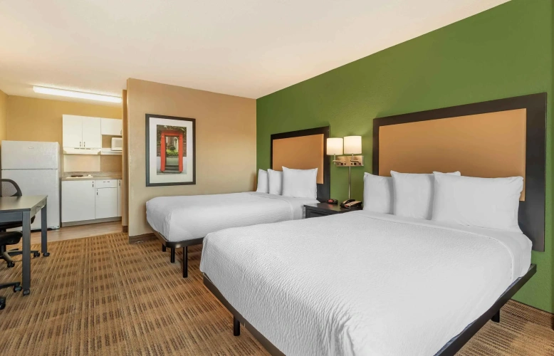 Quadruple Suite