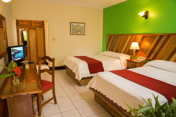 Standard room with garden view
