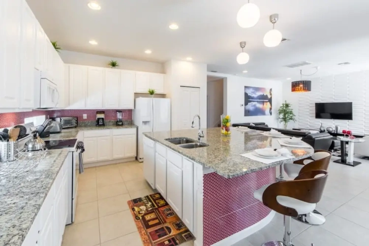 6 Bedrooms Cottage