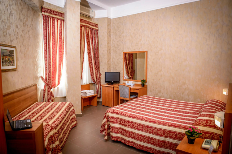 Hotel Emmaus