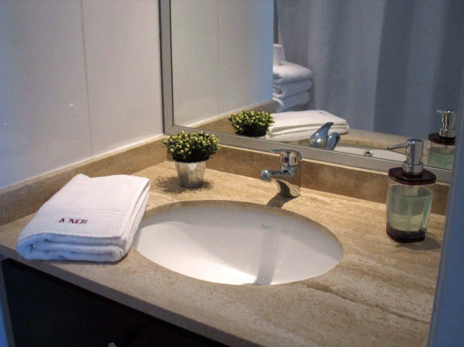 AMS Apartments Monjitas