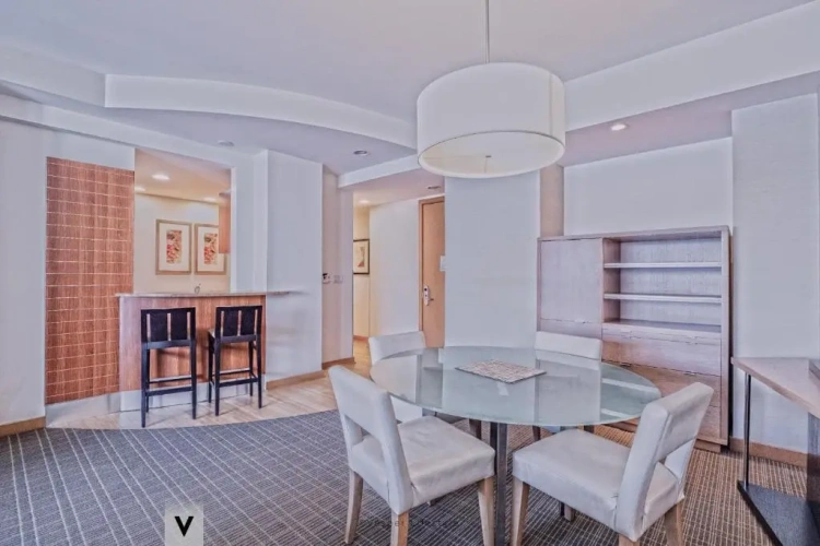 2 Bedrooms Suite