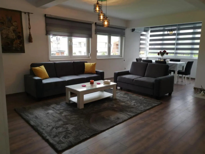 Oasis Royal Apartments