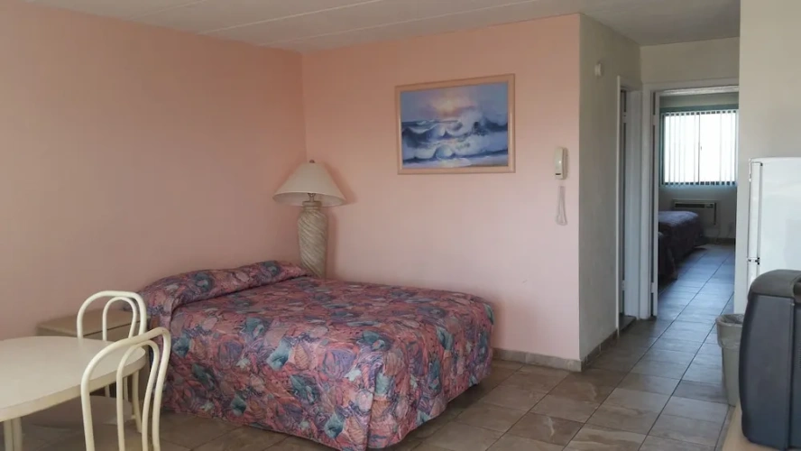 2 Bedrooms Suite with balcony