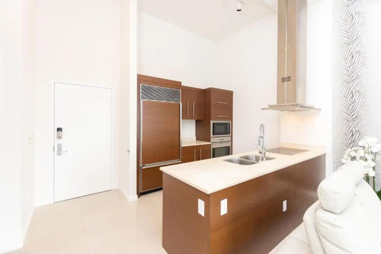 Icon Tower Miami 5*