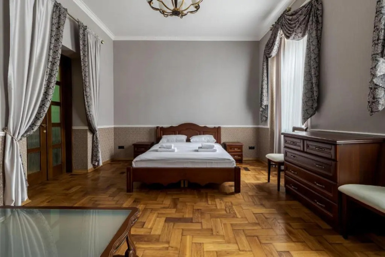Rynok square apartment