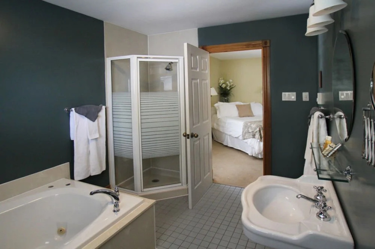 Kettle Creek Inn