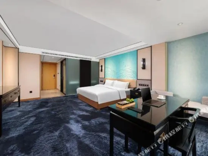 Standard Double room with view
