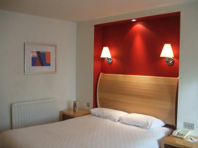 Best Western, The Bell Hotel