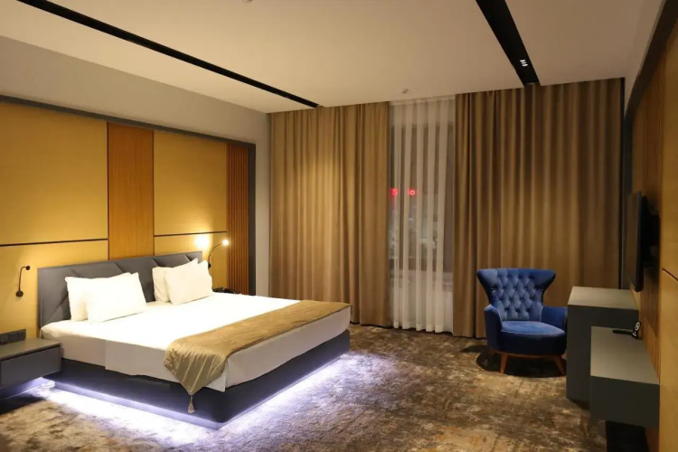 Astra Hotel