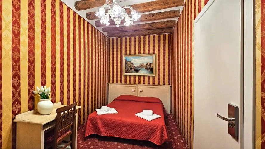 Deluxe Double room with garden view