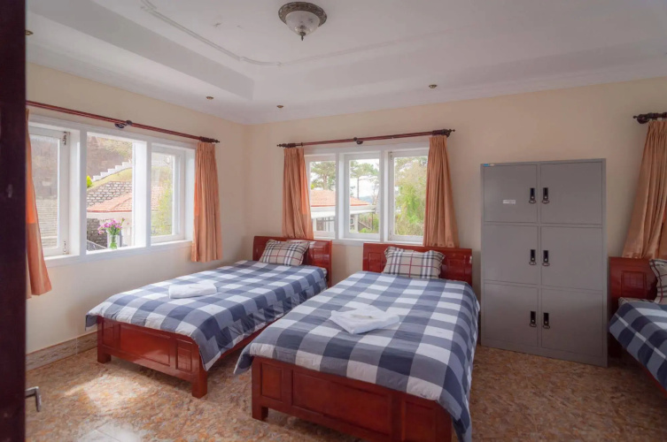Robin Hill Guesthouse