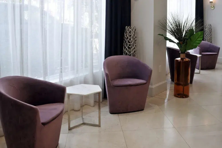 Hotel Morrison FLL Airport