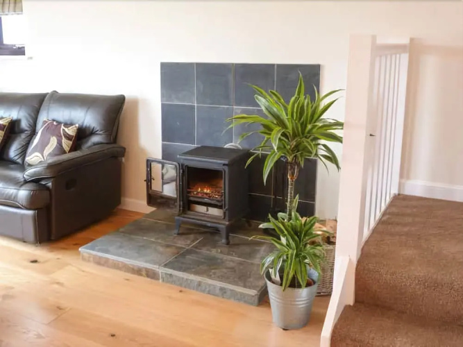 Torr Solais Cottage