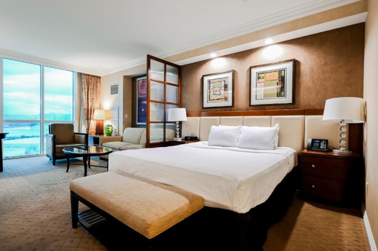 Deluxe Junior Suite