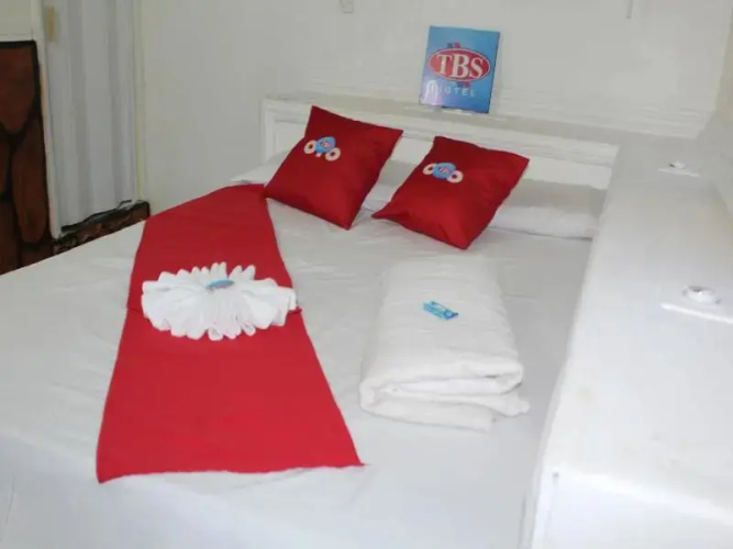 OYO Hotel Tbs