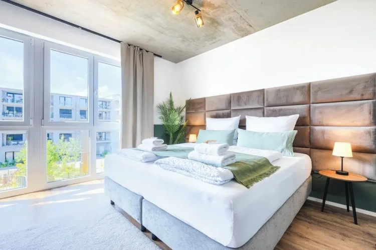 Deluxe Apartment