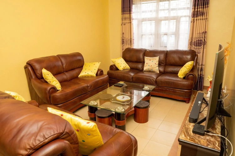 Bonaventure Apartment