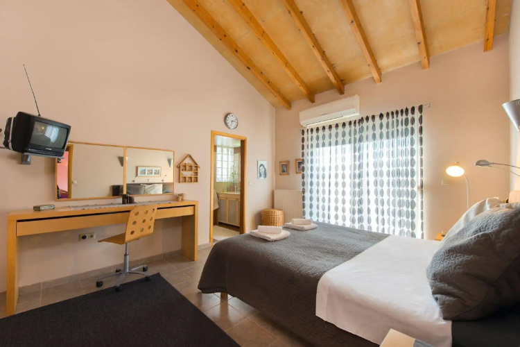 Olive Villa