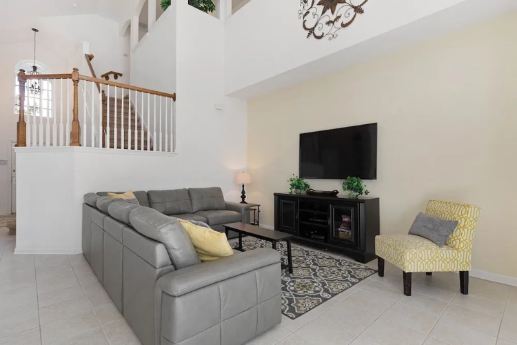 6 Bedrooms Cottage