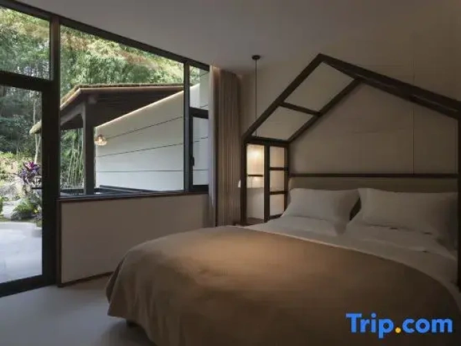 2 Bedrooms Suite