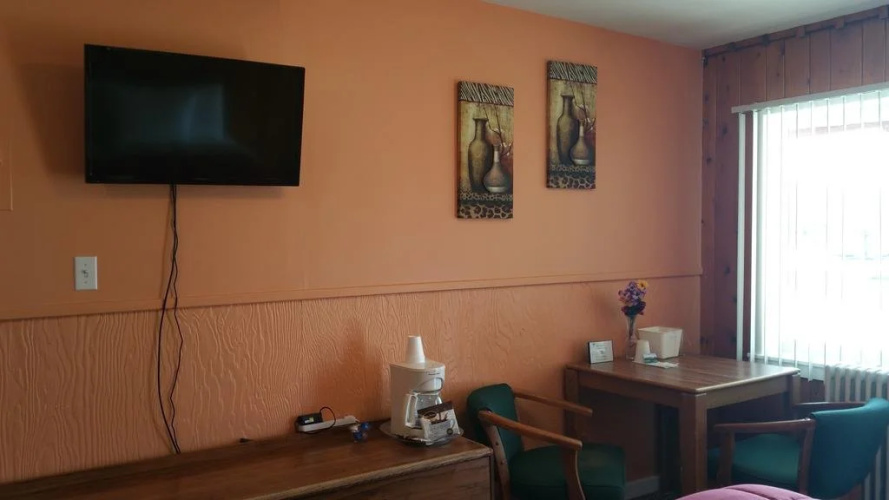H Motel