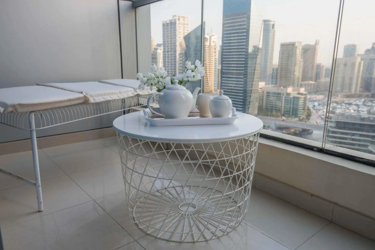 Incredible apartment at the top of Dubai Marina - Image 9