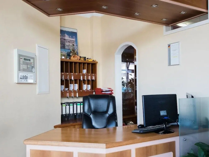 Hotel Manu