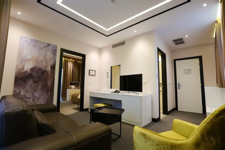 Comfort Single Family Suite