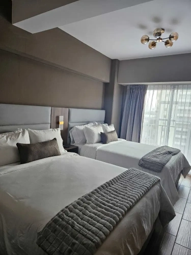 1 Bedroom Business Double room with city view