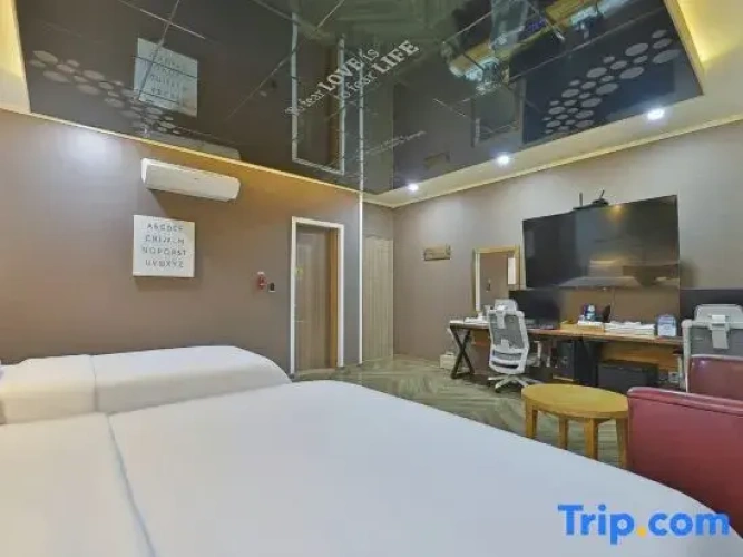Twin Suite