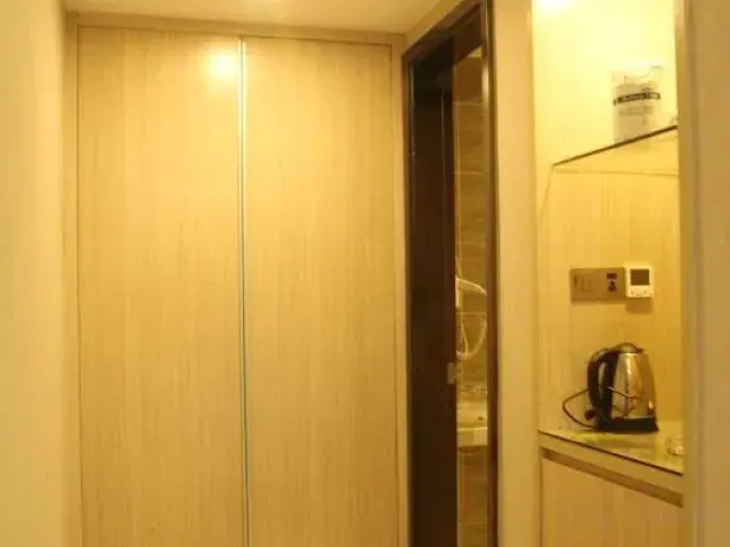 Enping Jindao Business Hotel