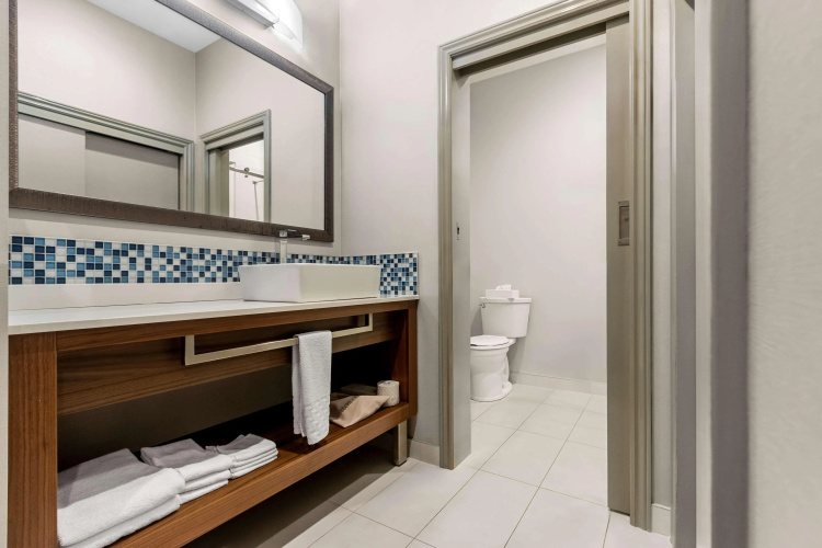 Best Western Plus Mont-Laurier photo 11