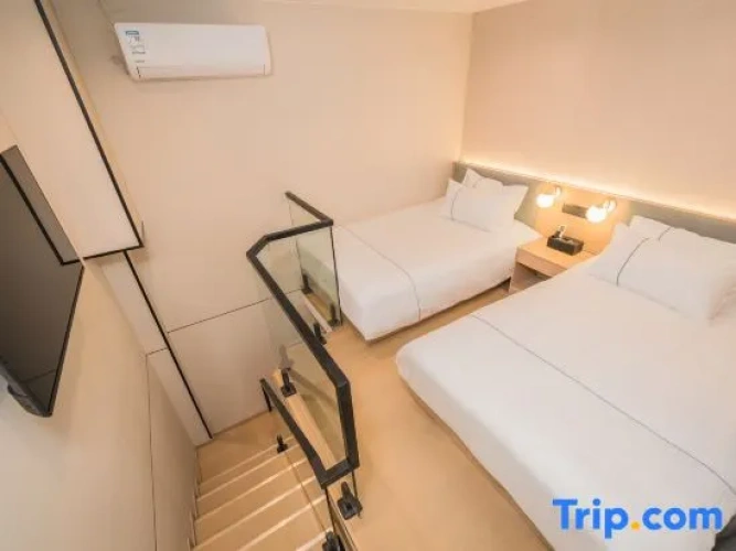 Deluxe Twin Apartment