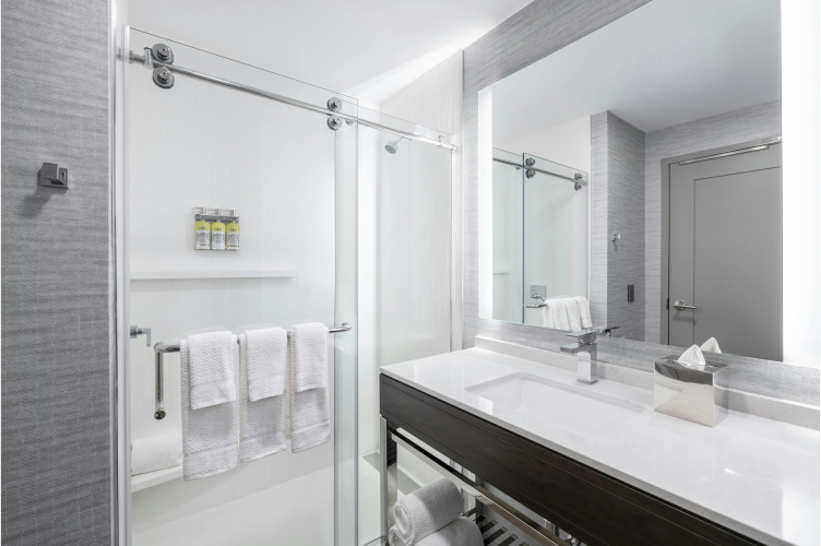 Staybridge Suites Boston Logan Airport - Revere photo 10