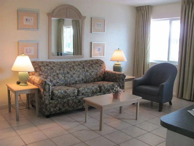Enchanted Isle Resort