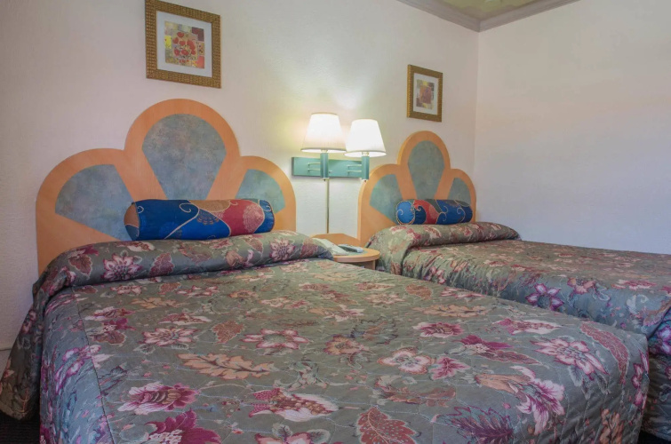 Economy Inn