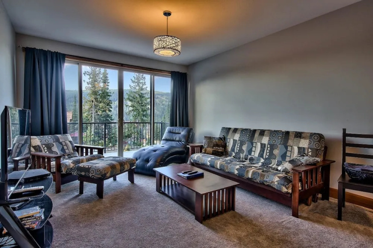 Lookout Lodge By Bear Country