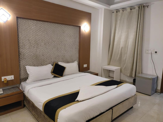Phoenix Suites