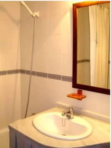 1 Bedroom Family Apartment