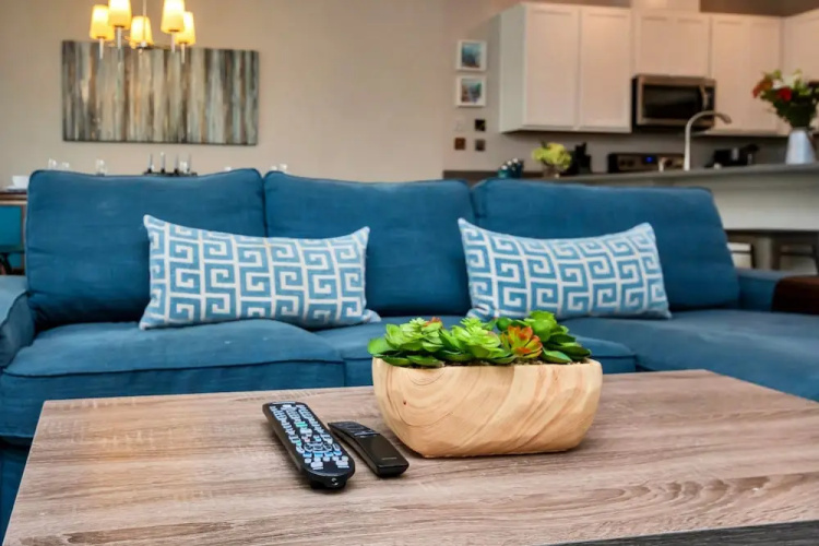Charming Chalet at Compass Bay Cb101