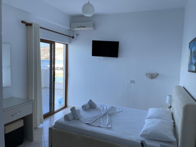 Standard Double room with sea view