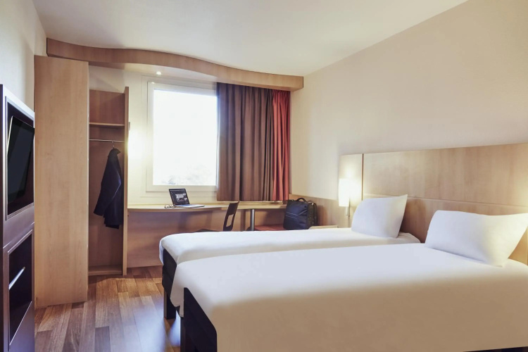 Ibis Aix en Provence Hotel