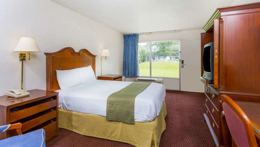 Palmetto Inn