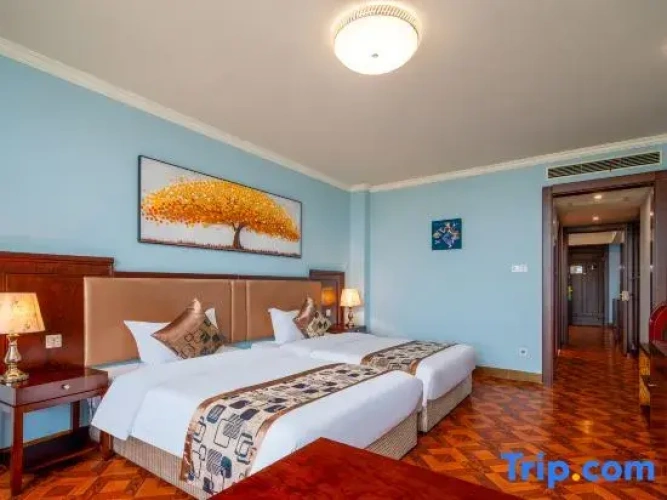 Deluxe Twin Suite