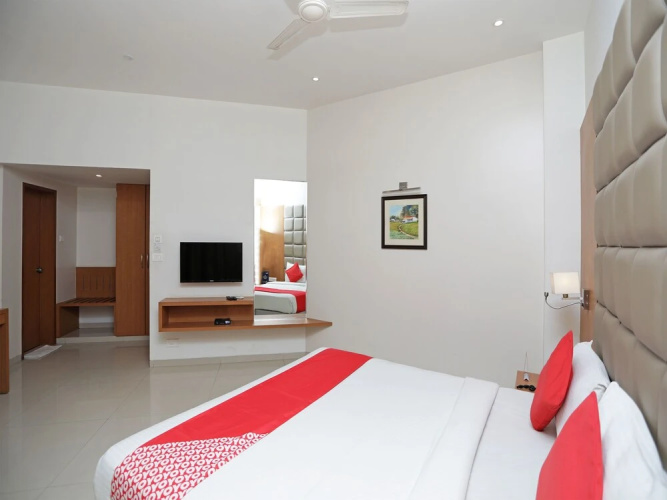 FabHotel Rathi Residency