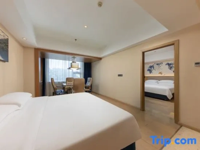 Deluxe Double Suite